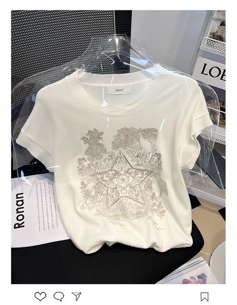summer embroidery korean fashion knit sweater vest women vintage sleeveless round neck pullover ladies women's sweaters 2023, White;black
summer embroidery korean fashion knit sweater vest women vintage sleeveless round neck pullover ladies women's sweaters 2023, White;black