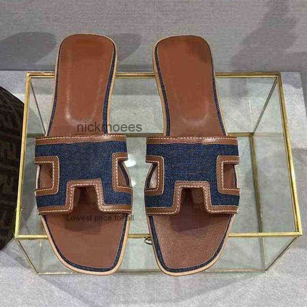 designer sandals oran slippers women slides luxury genuine leather oversize summer beach flat flip flop ladies party wedding shoes with box, Black
designer sandals oran slippers women slides luxury genuine leather oversize summer beach flat flip flop ladies party wedding shoes with box, Black