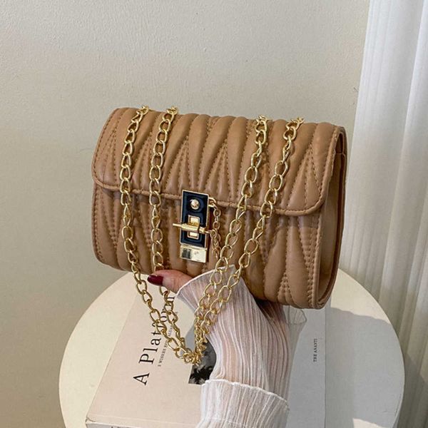 new women shoulder bags fashion solid color chain messenger bags retro lozenge square handbag leather horizontal square bag 230308
new women shoulder bags fashion solid color chain messenger bags retro lozenge square handbag leather horizontal square bag 230308