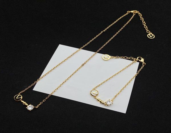 luxury designer bracelet necklace women039s bracelet exquisite jewelry fashion suitable for anniversary gifts very beautiful go6525372, Golden;silver
luxury designer bracelet necklace women039s bracelet exquisite jewelry fashion suitable for anniversary gifts very beautiful go6525372, Golden;silver