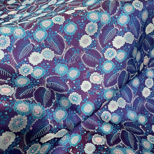 purple leaves flowers pattern chinese high-end silk fabric song brocade cheongsam lelgant dress chinese style, Black;white
purple leaves flowers pattern chinese high-end silk fabric song brocade cheongsam lelgant dress chinese style, Black;white