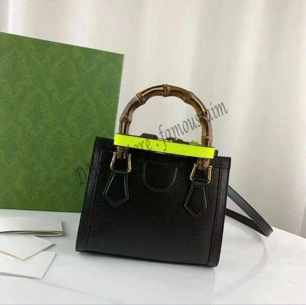 designers handbag luxury brand bamboo handle shoulder bags womens classical crossbody bag banquet shopping wedding leisure business package
designers handbag luxury brand bamboo handle shoulder bags womens classical crossbody bag banquet shopping wedding leisure business package