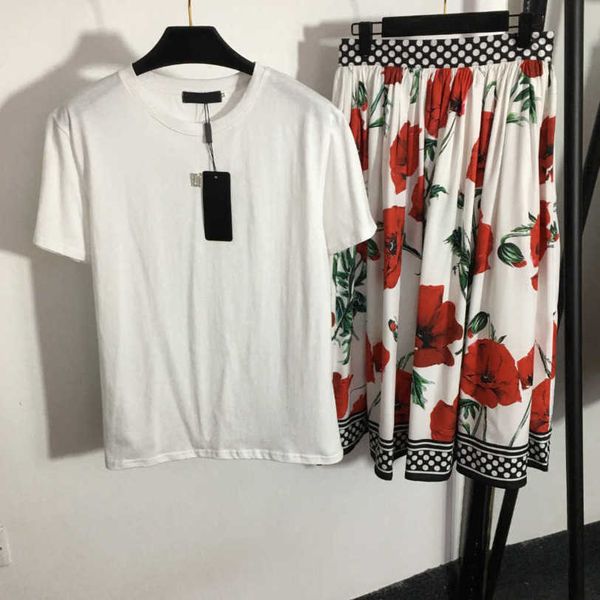 23ss designer skirts set t-shirt long skirt suit diamond-encrusted decorative cotton short sleeve t-shirt floral dot print high waist half s, White
23ss designer skirts set t-shirt long skirt suit diamond-encrusted decorative cotton short sleeve t-shirt floral dot print high waist half s, White