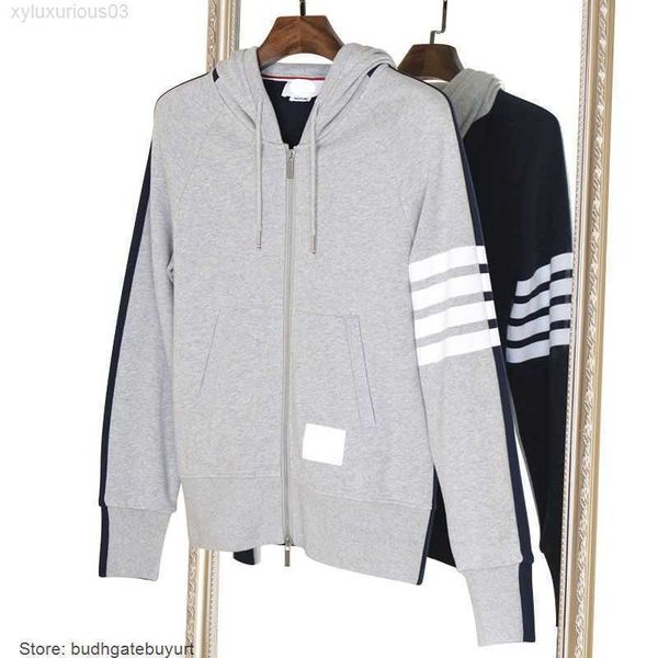 fashion brand tb men's clashing zipper hoodies customized front and back color contrast tb zip hoodie for men women cardigan casual coa, Black
fashion brand tb men's clashing zipper hoodies customized front and back color contrast tb zip hoodie for men women cardigan casual coa, Black