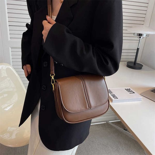 shoulder bags saddle crossbody for women winter trends handbags and purses the latest small leather bag 230322
shoulder bags saddle crossbody for women winter trends handbags and purses the latest small leather bag 230322