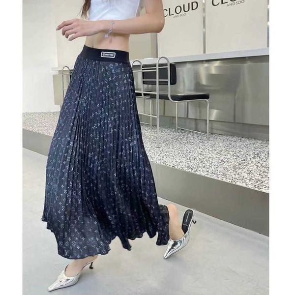 23ss pleated skirt brand womens designer skirt classic logo printed offset letter webbing high waist slimming pleated half skirts women clot, Black
23ss pleated skirt brand womens designer skirt classic logo printed offset letter webbing high waist slimming pleated half skirts women clot, Black