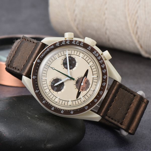 2023 new brand original business men& paneraiss watch classic round case quartz watch wristwatch clock - a recommended watch for casual a47, Slivery;brown
2023 new brand original business men& paneraiss watch classic round case quartz watch wristwatch clock - a recommended watch for casual a47, Slivery;brown