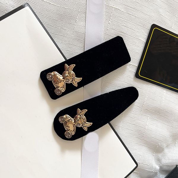 high end fashion design hairpin popular brand headwear new high-end small sponge hair clip fine design accessories girl
high end fashion design hairpin popular brand headwear new high-end small sponge hair clip fine design accessories girl