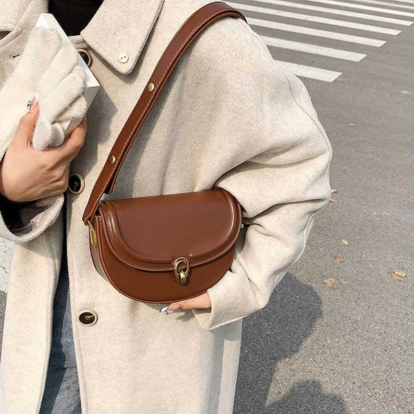 nxy glmahua saddle small crossbody bags for women luxury leather satchels shoulder bag ladies handbags wide straps messenger bags 230308
nxy glmahua saddle small crossbody bags for women luxury leather satchels shoulder bag ladies handbags wide straps messenger bags 230308