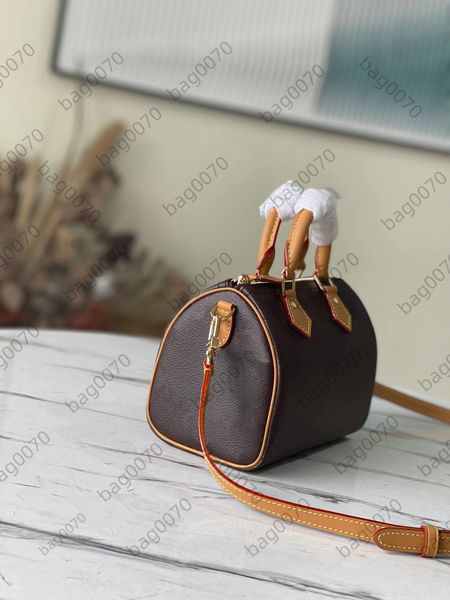 nano speedy classic cross body bag summer stardust women luxurys embossed monograms handbag ladies speedys designer bags m81085 m81456 m6125
nano speedy classic cross body bag summer stardust women luxurys embossed monograms handbag ladies speedys designer bags m81085 m81456 m6125