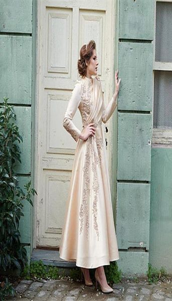 elegant gold mother of the bride dresses ankle length high neck long sleeve groom mom evening prom party gowns appliques lace bead8673553, Black;red
elegant gold mother of the bride dresses ankle length high neck long sleeve groom mom evening prom party gowns appliques lace bead8673553, Black;red