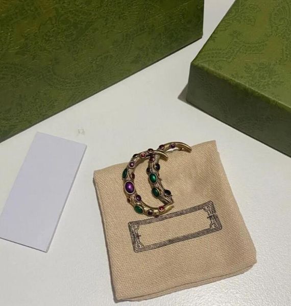 fashion charm designer brooch designer letter diamond brooches pin women european and american jewelry clothing decoration high qu3054042, Gray
fashion charm designer brooch designer letter diamond brooches pin women european and american jewelry clothing decoration high qu3054042, Gray