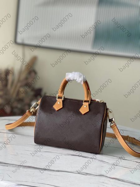 designer bag luxury designer speedy nano 20 25 shoulder bag leather clutch pochette handbag classic mini travel quality women's men fam
designer bag luxury designer speedy nano 20 25 shoulder bag leather clutch pochette handbag classic mini travel quality women's men fam