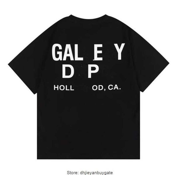 2023 fashion men's t shirts designer galleryes depts shirt alphabet print trendy trend basic casual loose short t shirt half sleeve tee, White;black
2023 fashion men's t shirts designer galleryes depts shirt alphabet print trendy trend basic casual loose short t shirt half sleeve tee, White;black