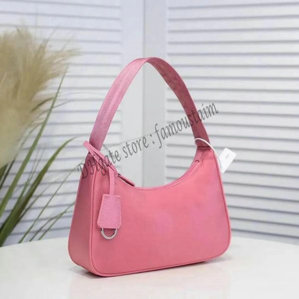 2023 highs quality re-edition designer bags 2000 nylon leather shoulder bags women crossbody messenger handbag evening totes purse wholesale
2023 highs quality re-edition designer bags 2000 nylon leather shoulder bags women crossbody messenger handbag evening totes purse wholesale