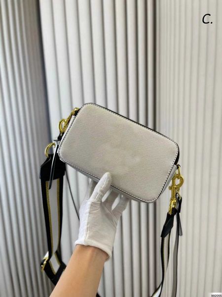 designer bag men's and women's camera bag casual wide strap shoulder bag wide shoulder fashion leather double zipper
designer bag men's and women's camera bag casual wide strap shoulder bag wide shoulder fashion leather double zipper
