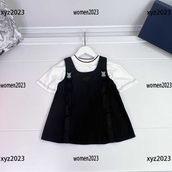 kids designer clothes child sets girls dress 2pcs solid color t-shirt and letter elastic belt a-line skirt new arrival size 90-150 cm mar20, White
kids designer clothes child sets girls dress 2pcs solid color t-shirt and letter elastic belt a-line skirt new arrival size 90-150 cm mar20, White