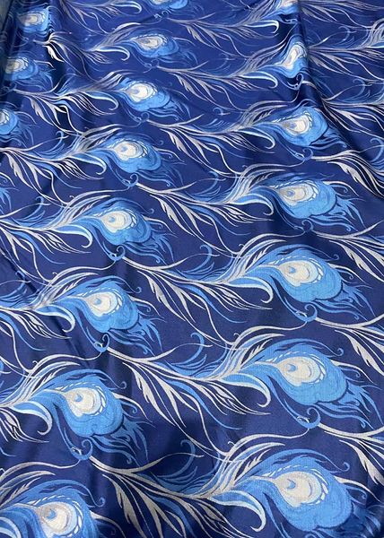 blue peacock feather pattern silk fabric can be used as cheongsam chinese clothing dress bedding silk, Black;white
blue peacock feather pattern silk fabric can be used as cheongsam chinese clothing dress bedding silk, Black;white