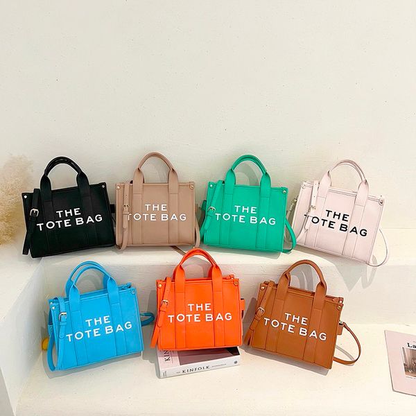 designer handbag mark dupay womens one shoulder bag large capacity women's crossbody bag pu leather small square bag tote purse
designer handbag mark dupay womens one shoulder bag large capacity women's crossbody bag pu leather small square bag tote purse