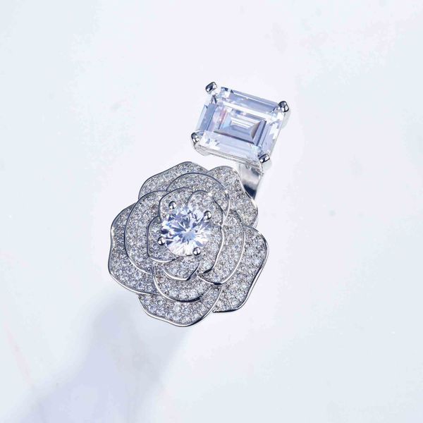 luxury sweet rose flower band ring with shining crystal diamond cute floral designer rings jewelry for women, Silver
luxury sweet rose flower band ring with shining crystal diamond cute floral designer rings jewelry for women, Silver