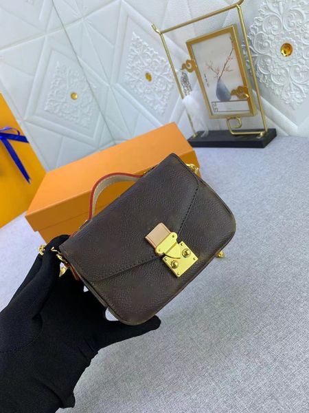 single shoulder bag messenger bag designer bag wallet card package chain package key case zero wallet corium original product women's g
single shoulder bag messenger bag designer bag wallet card package chain package key case zero wallet corium original product women's g