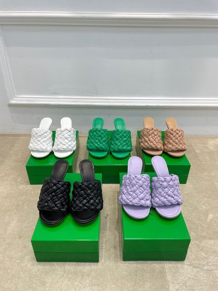 2023 summer women's slippers designer shoes designer handmade woven with fashionable lightweight comfort indoor and outdoor wear cool a, Black
2023 summer women's slippers designer shoes designer handmade woven with fashionable lightweight comfort indoor and outdoor wear cool a, Black