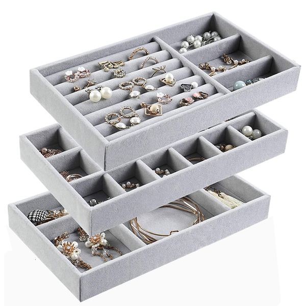 jewelry boxes fashion portable velvet jewelry ring jewelry display organizer box tray holder earring jewelry storage case showcase 230324, Black;white
jewelry boxes fashion portable velvet jewelry ring jewelry display organizer box tray holder earring jewelry storage case showcase 230324, Black;white