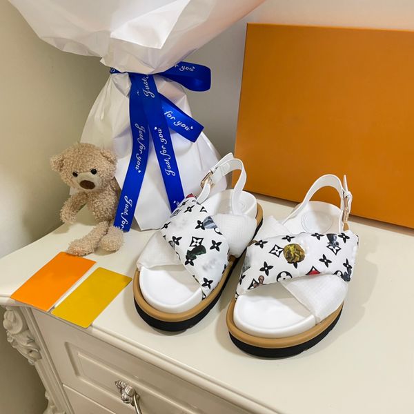 flat sandals women 2023 summer famous newly cloth shoes cross tied open toe lady sandal holiday casual beach shoes 35-40, Black
flat sandals women 2023 summer famous newly cloth shoes cross tied open toe lady sandal holiday casual beach shoes 35-40, Black