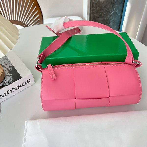 designer crossbody bag women's intrecio knitted leather shoulder bag fashion canette luxury cosmetic bag knitted composite cow leather
designer crossbody bag women's intrecio knitted leather shoulder bag fashion canette luxury cosmetic bag knitted composite cow leather