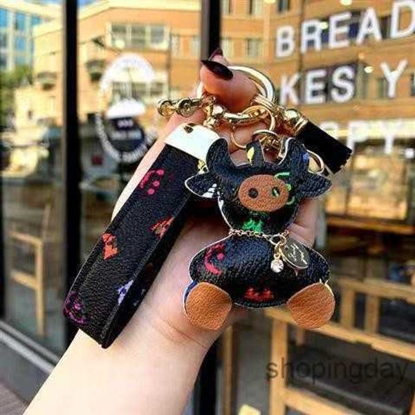2023 new key chain lock lover car handmade leather men's women's bag pendant accessorieslzo3, Silver
2023 new key chain lock lover car handmade leather men's women's bag pendant accessorieslzo3, Silver
