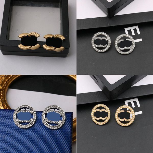 23ss 20style mixed brand designers letters stud 18k gold plated 925 silver famous women earring wedding party jewerlryplra, Golden;silver
23ss 20style mixed brand designers letters stud 18k gold plated 925 silver famous women earring wedding party jewerlryplra, Golden;silver