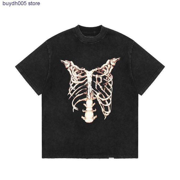 f3ia 2023 new men's and women's t shirt fashion design brand present repeat skeleton washed broken round neck short sleeve worn co, White;black
f3ia 2023 new men's and women's t shirt fashion design brand present repeat skeleton washed broken round neck short sleeve worn co, White;black