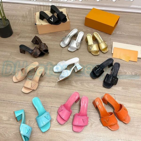 2023 new luxury sandal famous designer woman ladies comfort flat slippers summer outside lady shake mule metallic lambskin men slide shinny, Black
2023 new luxury sandal famous designer woman ladies comfort flat slippers summer outside lady shake mule metallic lambskin men slide shinny, Black