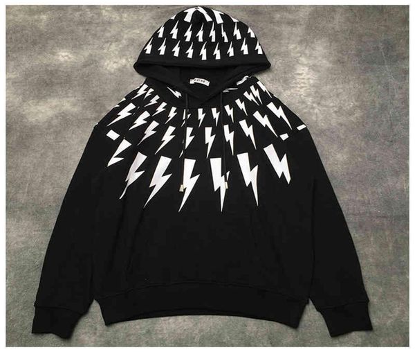 neil barrett classic white male lightning loose hoodie european style street fashion cord 2021 new fall8564736, White;black
neil barrett classic white male lightning loose hoodie european style street fashion cord 2021 new fall8564736, White;black