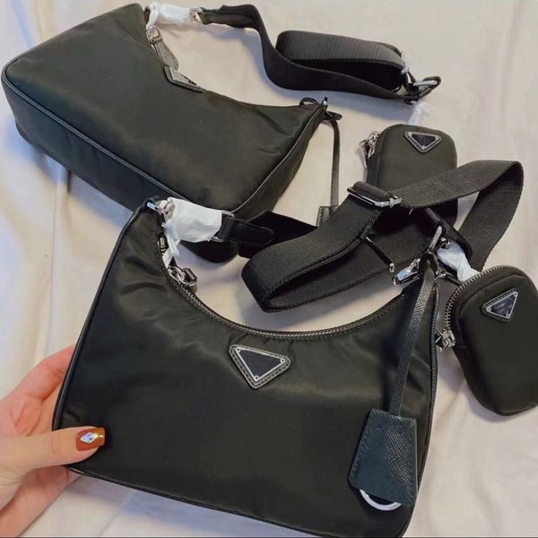 designer bag tote luxurys design re-edition underarm clutch bag nylon leather shoulder bags women crossbody messenger handbag evening totes
designer bag tote luxurys design re-edition underarm clutch bag nylon leather shoulder bags women crossbody messenger handbag evening totes