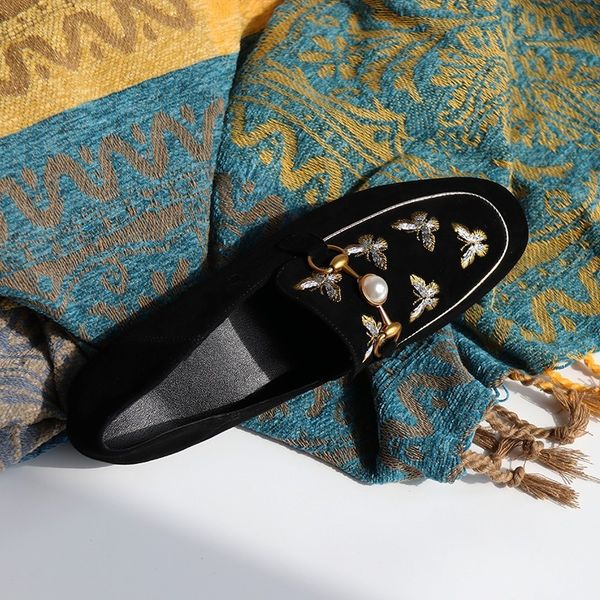 sandals autumn pearl embroidered bee ladies shoes flat loafers comfortable work single 3540 size 230324, Black
sandals autumn pearl embroidered bee ladies shoes flat loafers comfortable work single 3540 size 230324, Black