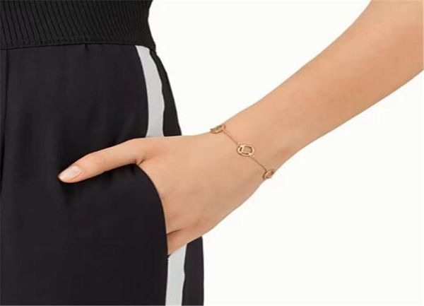 luxury designer bracelet cuff bangles chain gold bracelets for women girls nail braclet love bracelets jewellery gift3188002, Golden;silver
luxury designer bracelet cuff bangles chain gold bracelets for women girls nail braclet love bracelets jewellery gift3188002, Golden;silver