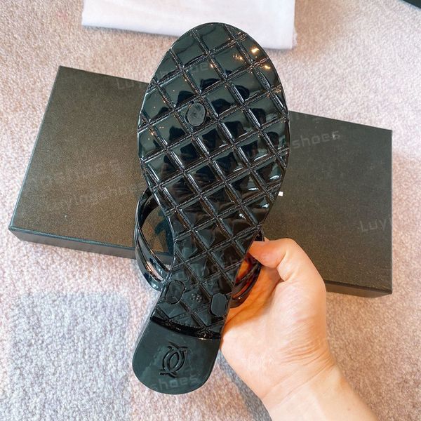 cowhide summer thick soled sandals women's designer leather comfort outdoor sandbeach rubber fashion leisure slippers eggt, Black
cowhide summer thick soled sandals women's designer leather comfort outdoor sandbeach rubber fashion leisure slippers eggt, Black