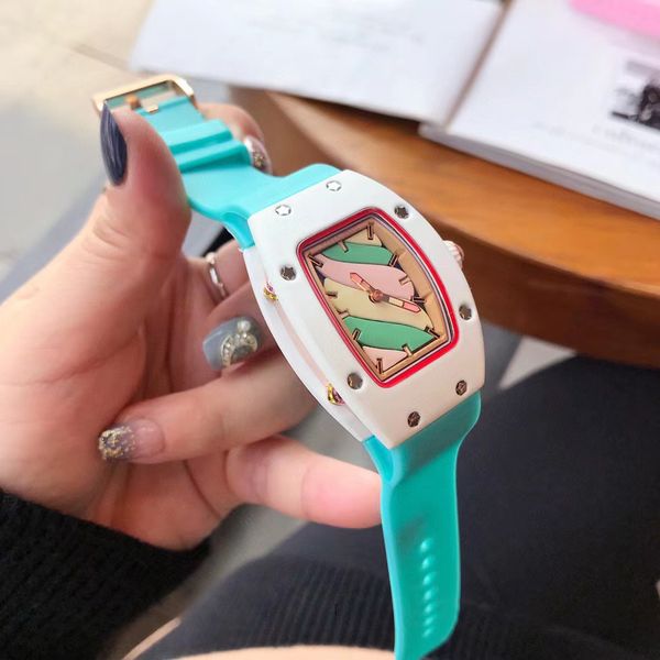 cotton candy watch women's luxury candy color summer barrel type quartz, Slivery;golden
cotton candy watch women's luxury candy color summer barrel type quartz, Slivery;golden