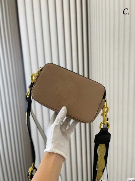 luxury cross body bag men women classic single shoulder oblique straddle women's bag small square color matching versatile camera bag
luxury cross body bag men women classic single shoulder oblique straddle women's bag small square color matching versatile camera bag