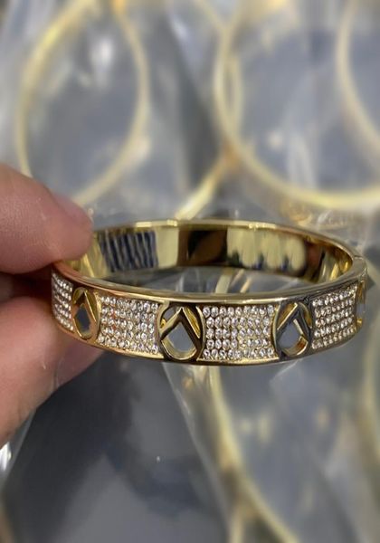fashion full diamond bangle designer bracelet for mens women gold bracelets jewelry gifts luxury love bracelets wedding box9765910, Black
fashion full diamond bangle designer bracelet for mens women gold bracelets jewelry gifts luxury love bracelets wedding box9765910, Black