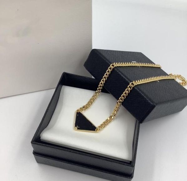 2021 retro triangle letter necklace fashion pendant wild personality chain clavicle female fast delivery9208251, Silver
2021 retro triangle letter necklace fashion pendant wild personality chain clavicle female fast delivery9208251, Silver