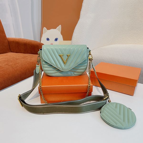 5a designer totes shoulder bags luxury women alligator handbags tote real leather bag lady plaid outdoors purses duffle luggage by fen 064
5a designer totes shoulder bags luxury women alligator handbags tote real leather bag lady plaid outdoors purses duffle luggage by fen 064