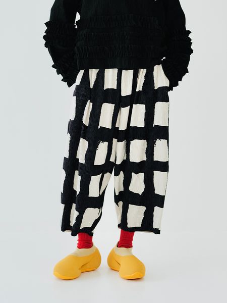 women's pants capris imakokoni's original fall/winter plaid color slacks with elastic waists casual wide-leg pants and nine-point, Black;white
women's pants capris imakokoni's original fall/winter plaid color slacks with elastic waists casual wide-leg pants and nine-point, Black;white