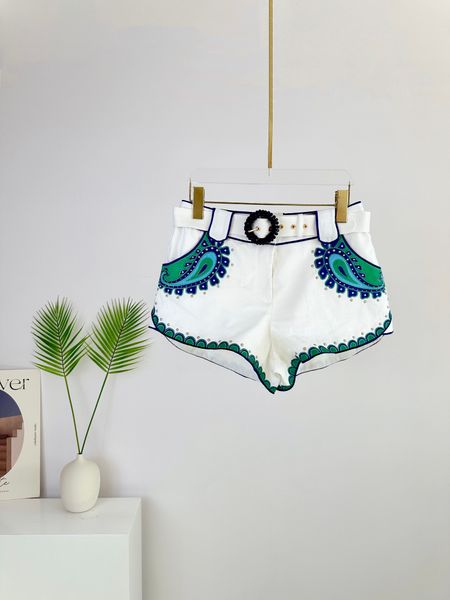 women's shorts australian designer designs new holiday collection patch embroidered shorts for spring and summer, White;black
women's shorts australian designer designs new holiday collection patch embroidered shorts for spring and summer, White;black