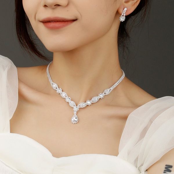16 style necklace earring bracelet jewelry suit inlaid zircon rhinestone twinkle bridal decorate adjeustable length non fading wedding elega, Silver
16 style necklace earring bracelet jewelry suit inlaid zircon rhinestone twinkle bridal decorate adjeustable length non fading wedding elega, Silver