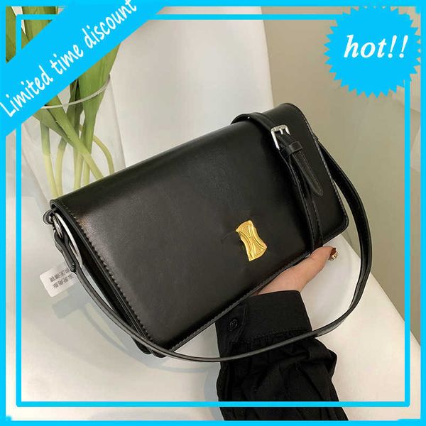 designer bag method stick underarm arch of victory 2023 early spring new single shoulder diagonal s live broadcast women's party clutch
designer bag method stick underarm arch of victory 2023 early spring new single shoulder diagonal s live broadcast women's party clutch