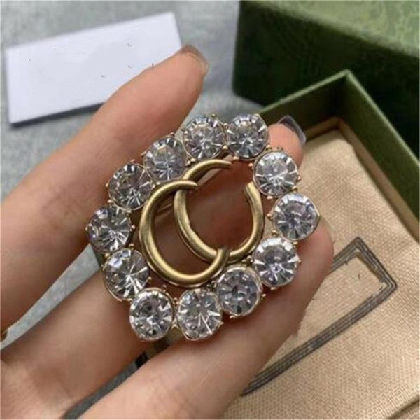 brooches classic diamond letter pins fashion jewelry luxury designer brooch suit party dress ornaments, Gray
brooches classic diamond letter pins fashion jewelry luxury designer brooch suit party dress ornaments, Gray