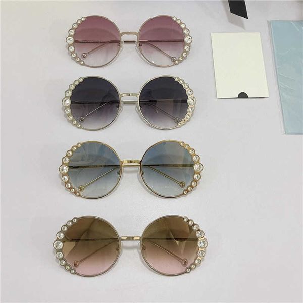 luxury designer new men's and women's sunglasses 20% off family's fashion diamond rimmed round frame wu jinyan's same, White;black
luxury designer new men's and women's sunglasses 20% off family's fashion diamond rimmed round frame wu jinyan's same, White;black
