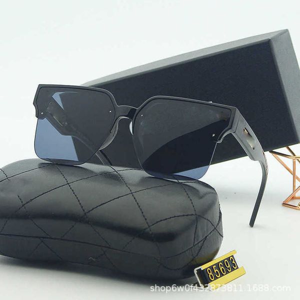 luxury designer new sunglasses tiktok live big frame ins little lady glasses kwai., White;black
luxury designer new sunglasses tiktok live big frame ins little lady glasses kwai., White;black